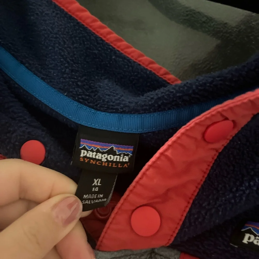 Patagonia Two-Tone Fleece Sweater - Navy and Gray - Picture 2 of 2